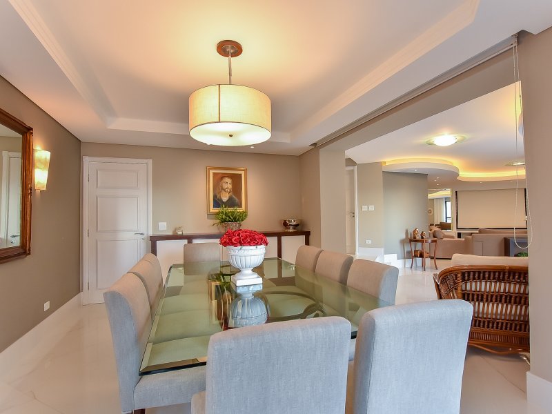 imóvel com 318m² - Batel - Curitiba