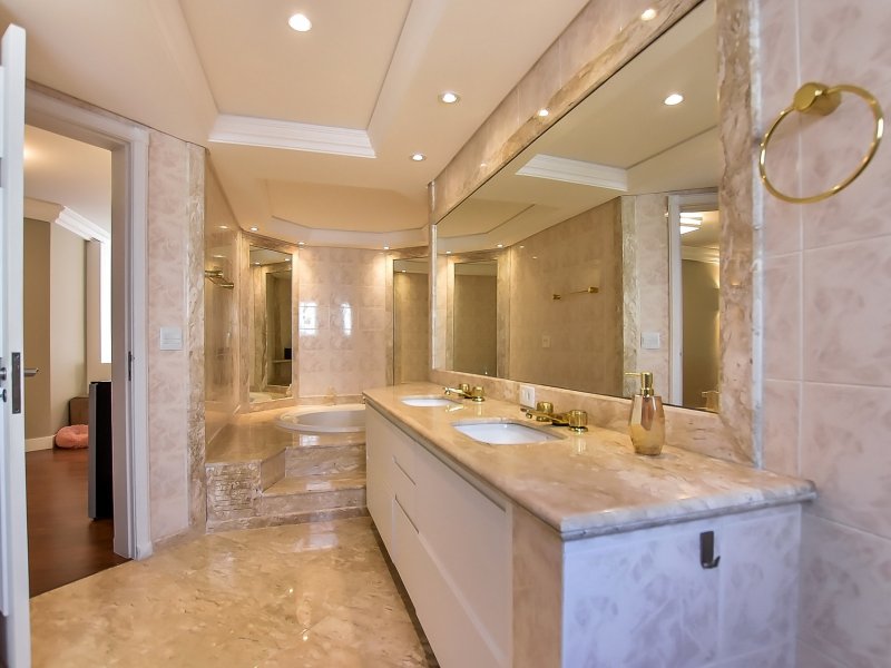 imóvel com 318m² - Batel - Curitiba