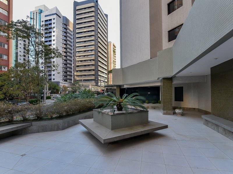 imóvel com 318m² - Batel - Curitiba