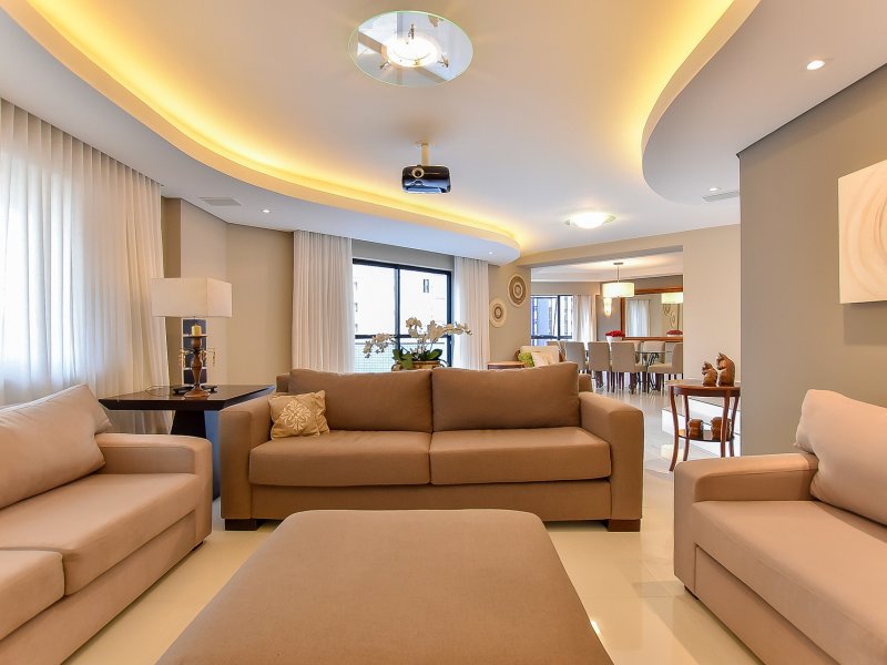 imóvel com 318m² - Batel - Curitiba