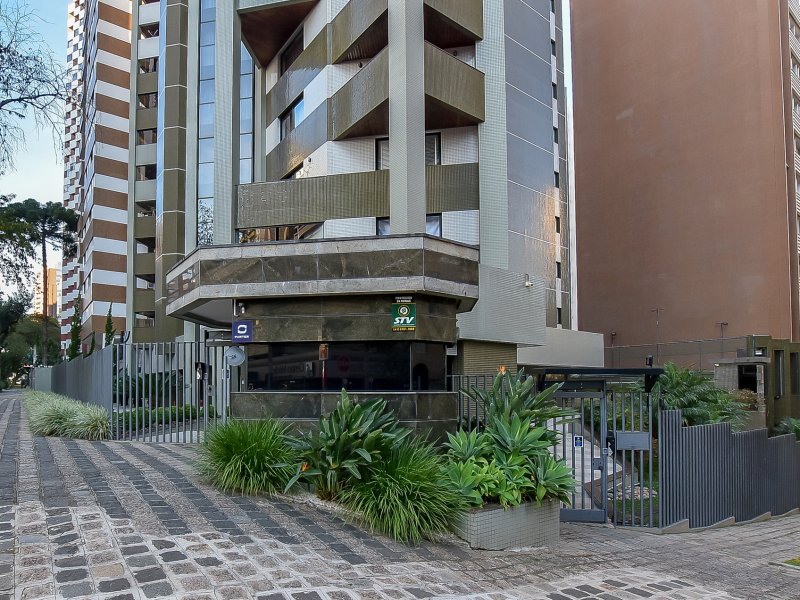 imóvel com 318m² - Batel - Curitiba