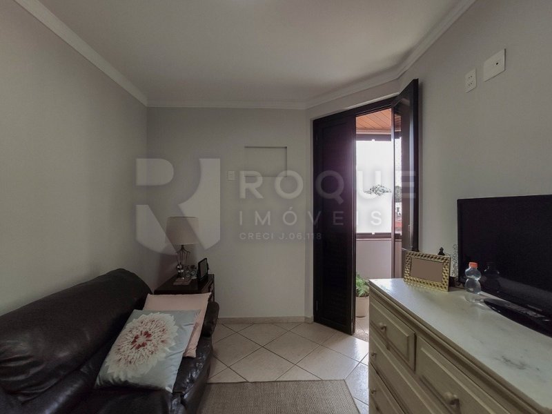 Apartamento à venda CENTRO com 230m² e 4 quartos por R$ 930.000 - 347040293-i57cdem28ajf4w284-273235fabc0013c5e2.jpg