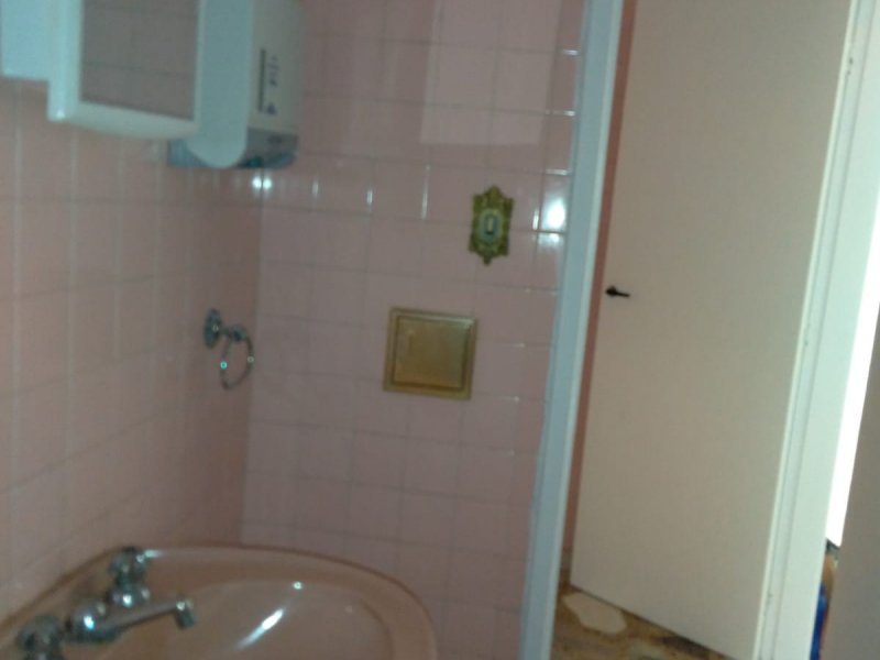 Comercial à venda Centro com 34m² e 1 quarto por R$ 160.000 - 1203849229-img-20210924-wa0018.jpg