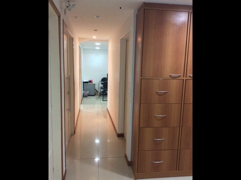 Comercial à venda Centro com 120m² e 1 quarto por R$ 300.000 - 1803595814-img-2723.JPG
