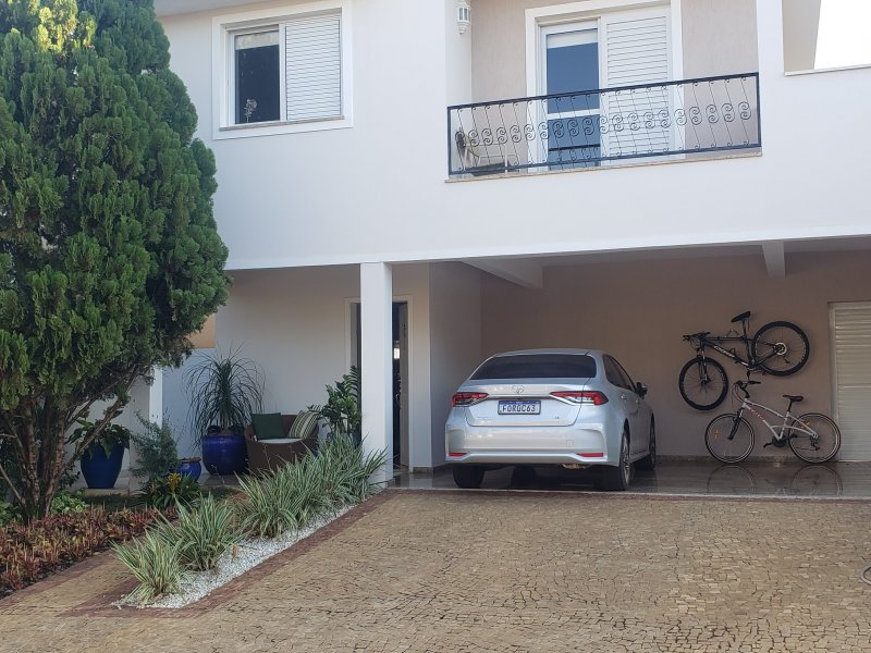 Casa de condomínio à venda Vila Pompéia com 253m² e 4 quartos por R$ 1.150.000 - 1884760973-20210806-080834.jpg