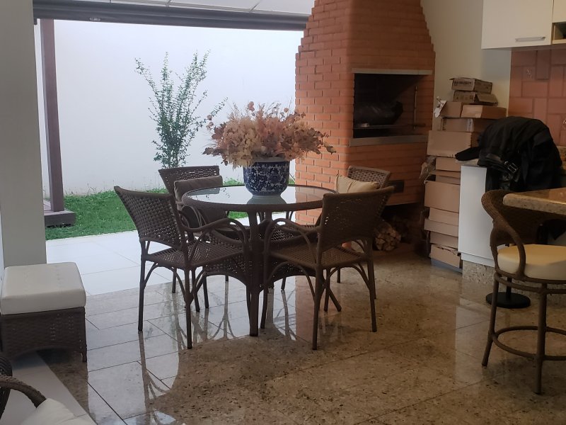 Casa de condomínio à venda Vila Pompéia com 253m² e 4 quartos por R$ 1.150.000 - 938523629-20210802-173209.jpg