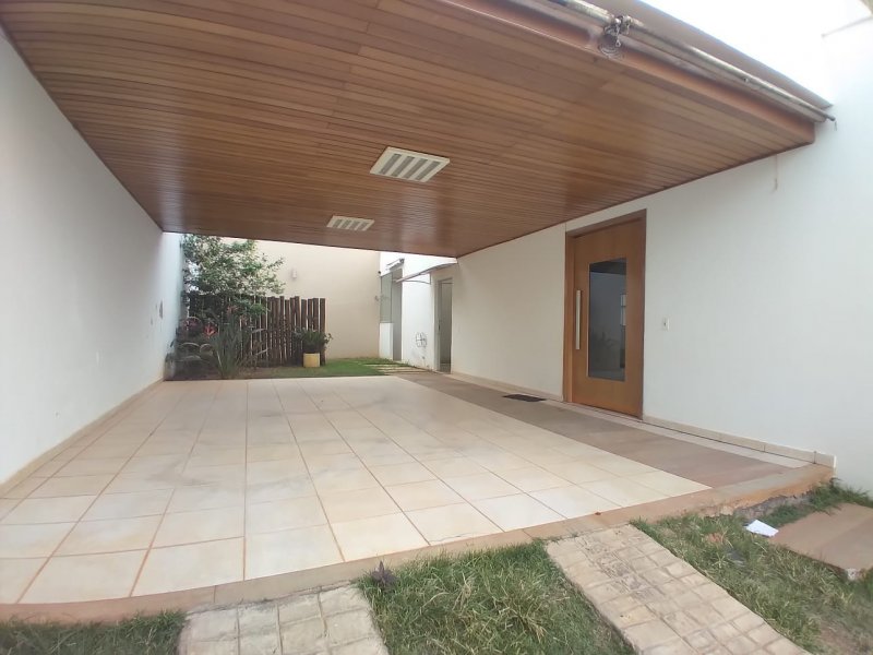 Casa à venda Pompéia com 286m² e 3 quartos por R$ 700.000 - 322457070-img-20210805-wa0049.jpg