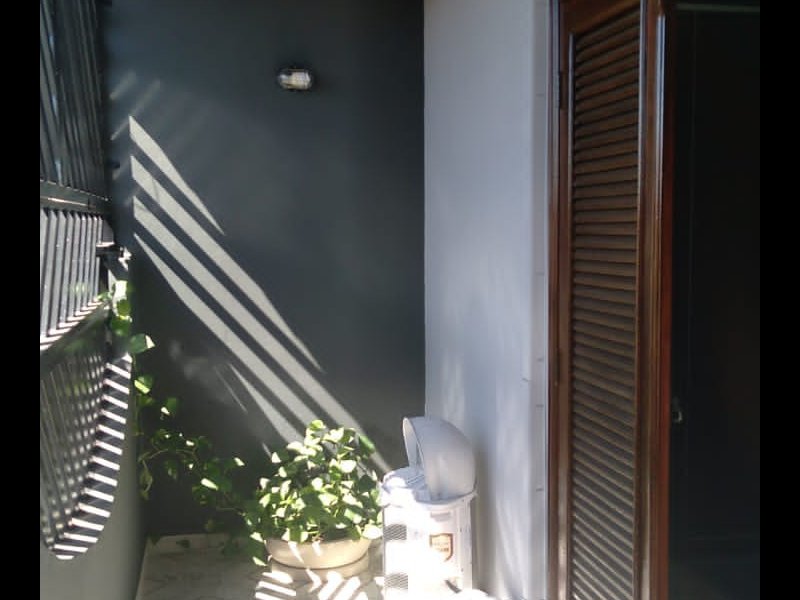 Casa à venda Jardim Araucária com 199m² e 3 quartos por R$ 360.000 - 496702716-16-lado-esquerdo-da-varanda-vendo-direita.JPG