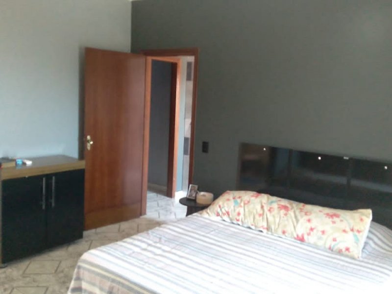 Casa à venda Jardim Araucária com 199m² e 3 quartos por R$ 360.000 - 602545015-15.JPG