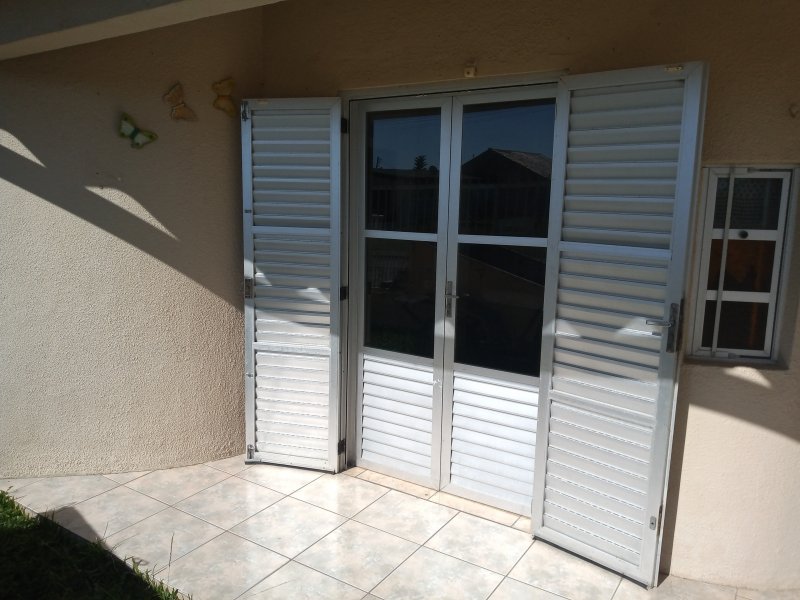 Casa à venda Centro com 120m² e 3 quartos por R$ 180.000 - 1785631176-img-20210502-104443829.jpg