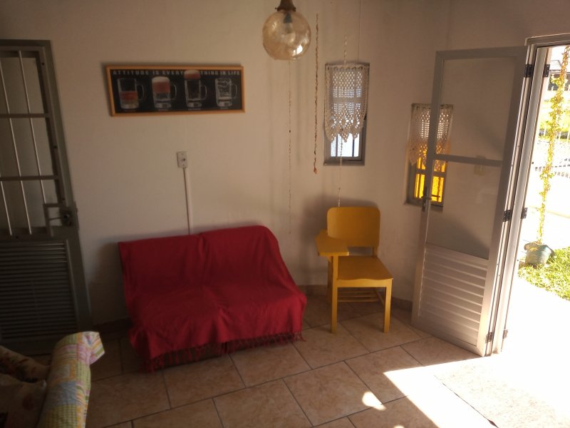 Casa à venda Centro com 120m² e 3 quartos por R$ 180.000 - 275538577-img-20210502-104624794.jpg