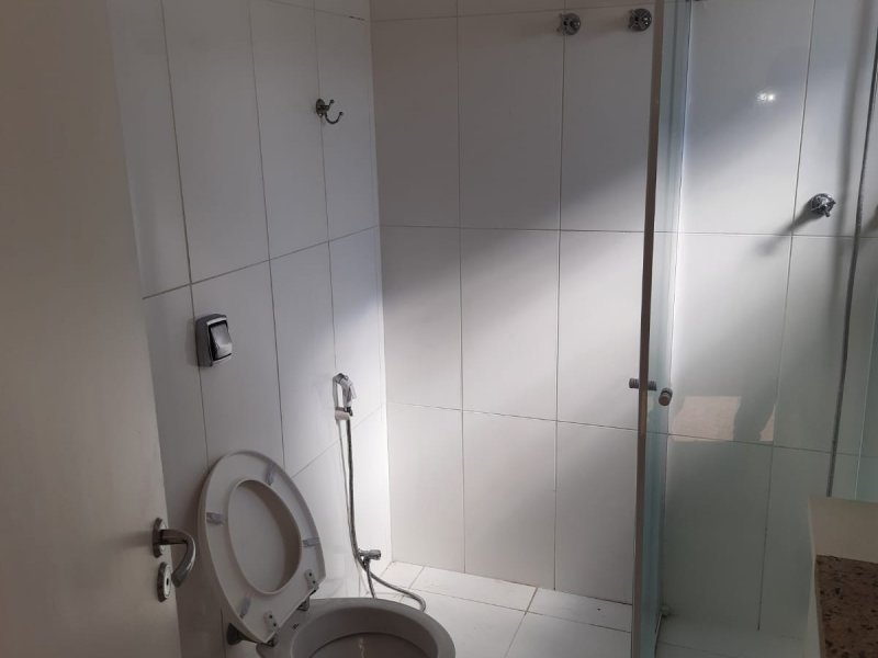 Apartamento à venda Vila Gumercindo com 112m² e 4 quartos por R$ 799.500 - 691924557-banheiro-suite-2-1.jpeg
