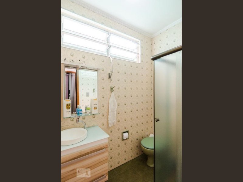 Casa à venda Vila Rosa com 107m² e 2 quartos por R$ 380.000 - 887413577-banheiro.jpg