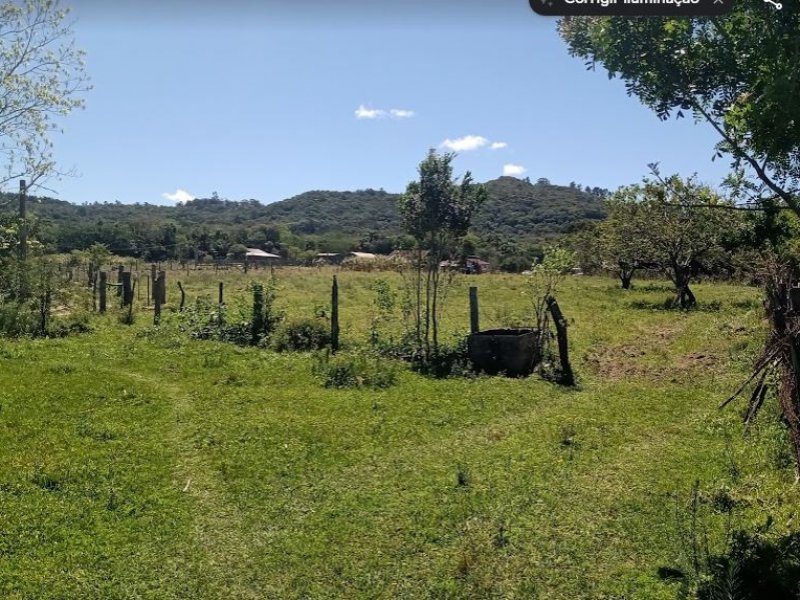 Chácara à venda Extrema com 15000m² e 2 quartos por R$ 215.000 - 1193513657-capturar2.JPG