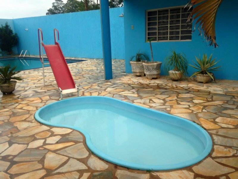 Chácara à venda Estância Conceicao com 700m² e 4 quartos por R$ 750.000 - 116667237-casa-lau-piscina-infantil.jpg