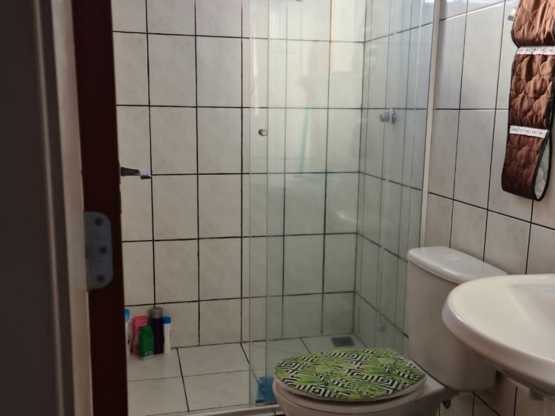 Apartamento à venda Afonso Pena com 4m² e 3 quartos por R$ 200.000 - 1164404735-banheiroo.jpeg