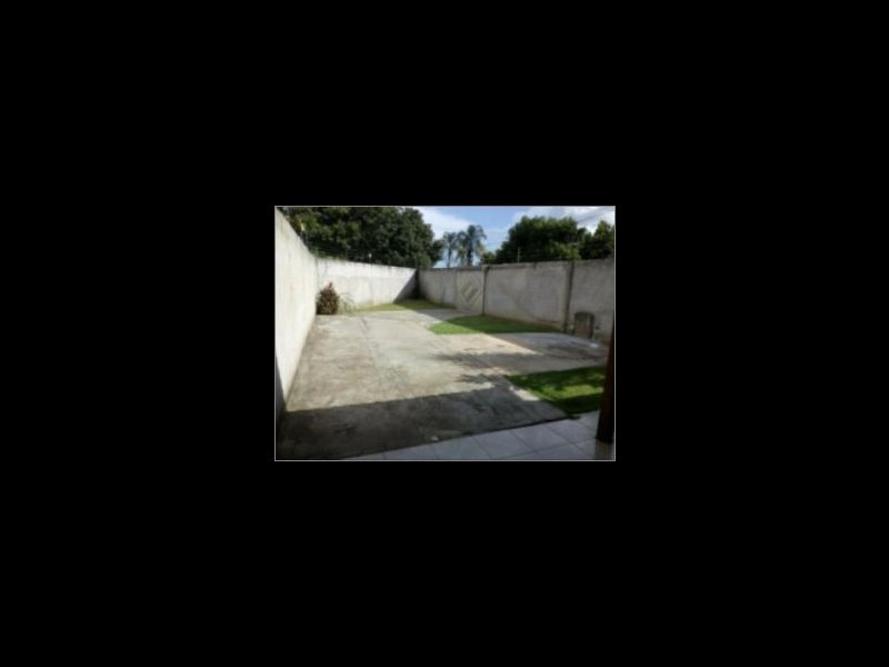 Casa à venda Vila Nossa Senhora de Lourdes com 300m² e 3 quartos por R$ 400.000 - 2073295458-quintal.JPG