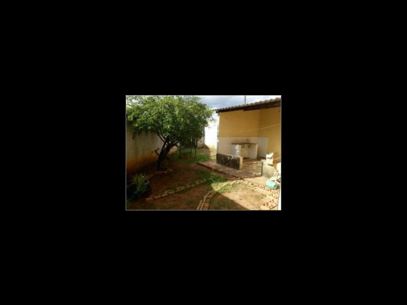 Casa à venda Vila Nossa Senhora de Lourdes com 300m² e 3 quartos por R$ 400.000 - 322104403-area-de-servico.JPG