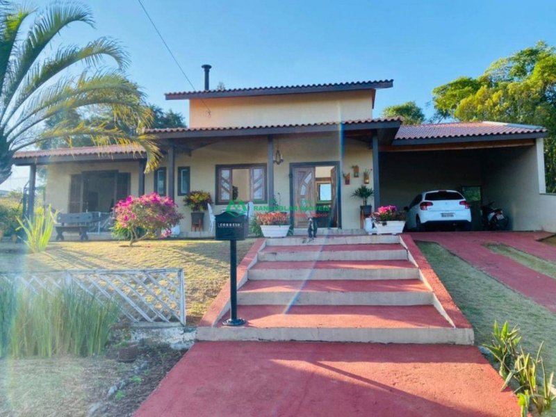 Casa de condomínio à venda Parque Santo Afonso com 192m² e 3 quartos por R$ 820.000 - 803619635-foto-02.jpg
