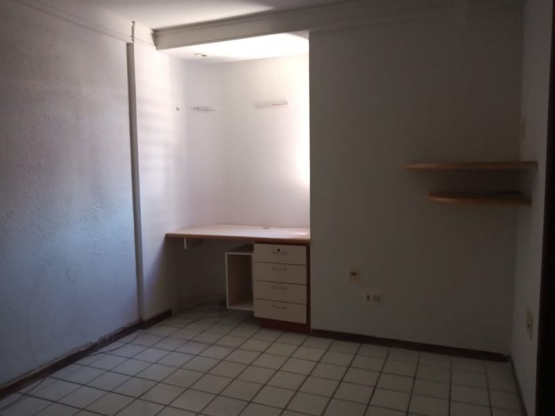 Apartamento à venda Tambaú com 162m² e 4 quartos por R$ 650.000 - 1902104979-segunda-suite.jpeg