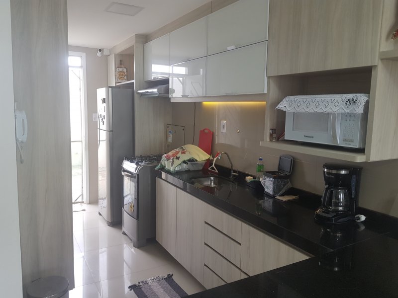 Casa de condomínio à venda Porto das Dunas com 90m² e 3 quartos por R$ 320.000 - 1568479390-20210315-093237.jpg