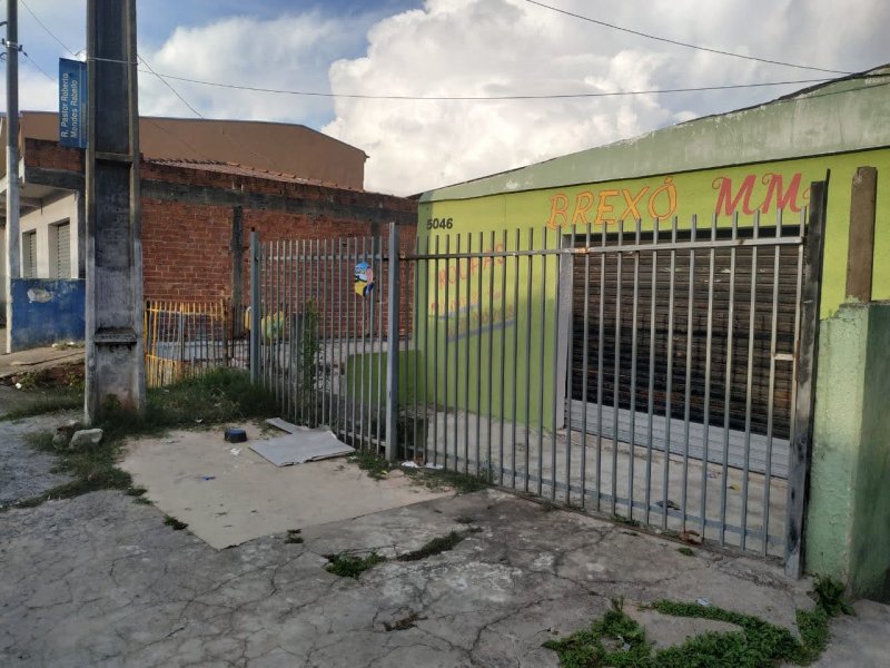 Terreno à venda Cidade Industrial de Curitiba com 200m² e 1 quarto por R$ 370.000 - 2047356561-img-20210317-wa0044.jpg