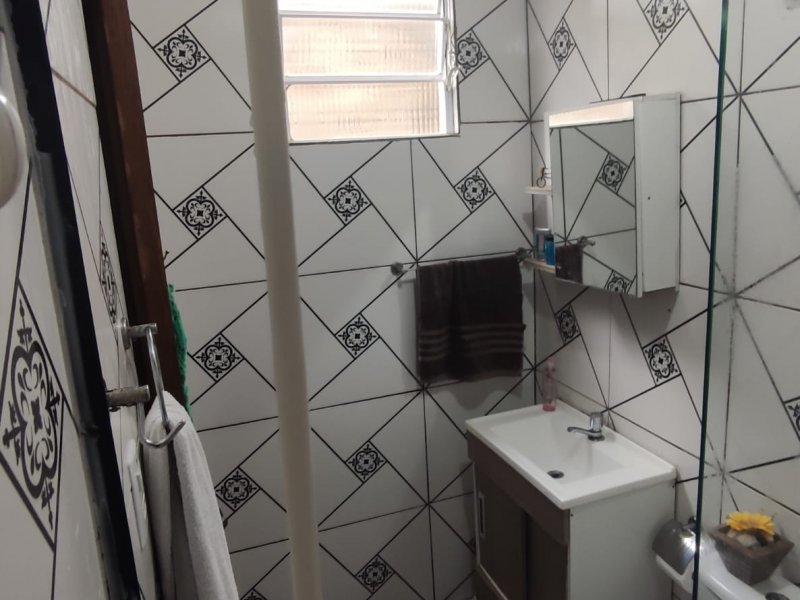 Casa à venda Areal com 126m² e 4 quartos por R$ 170.000 - 159916507-4-banheiro.jpeg
