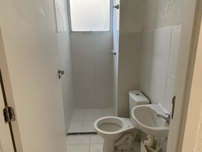 Apartamento para alugar Guaratiba com 44m² e 2 quartos por R$ 520 - 1226137912-9ad93de1-28ab-4ef7-80a7-bb8fb915aa2d.jpeg