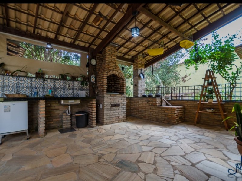 imóvel com 703m² - Paciência - Sabara