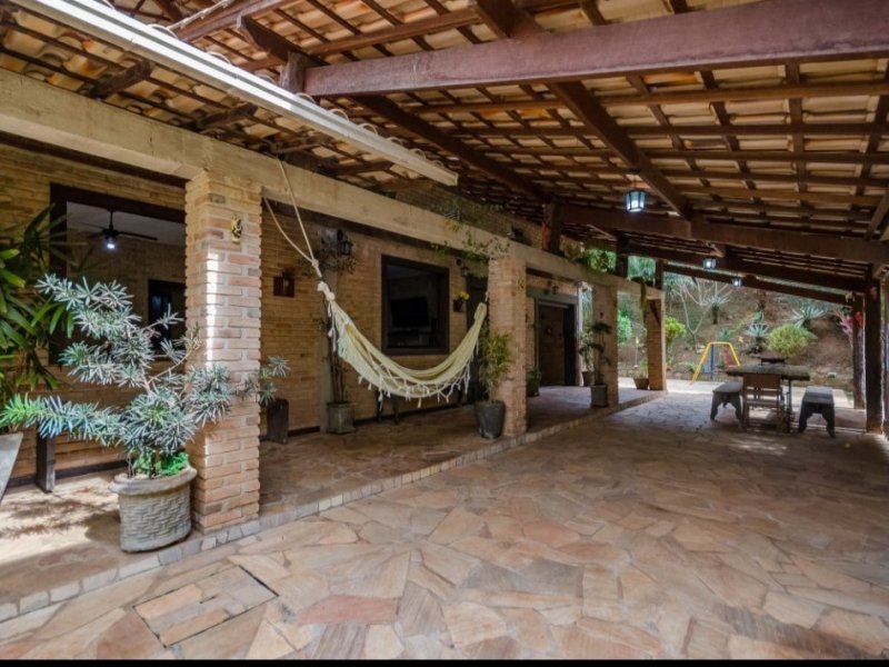 imóvel com 703m² - Paciência - Sabara
