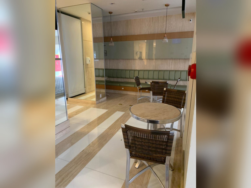 Comercial à venda Vila Mariana com 39m² e 1 quarto por R$ 360.000 - photo-2021-08-28-19-27-57.jpg