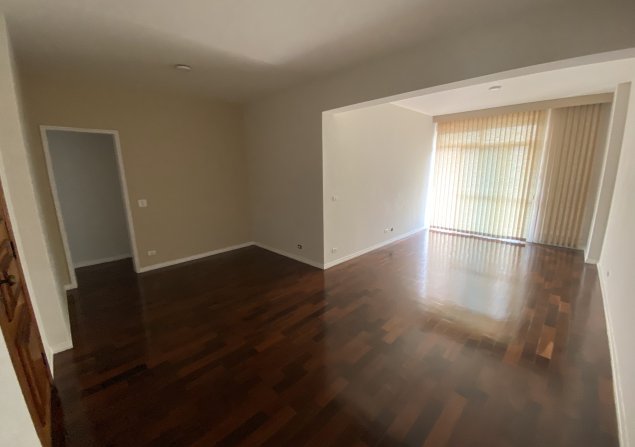 imóvel com 104m²