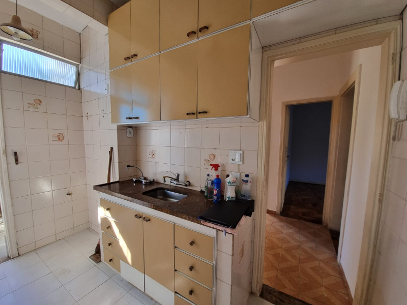 Apartamento à venda Centro com 70m² e 3 quartos por R$ 290.000 - 366338868-0be4eb90-2ba6-418f-9e9f-b4a78f7b56f4.jpeg