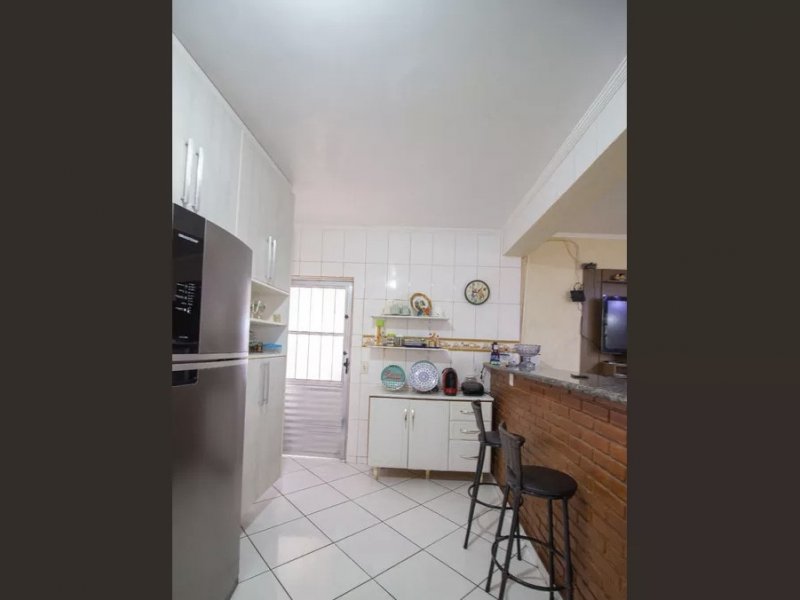 Casa à venda Parque Guarani com 226m² e 3 quartos por R$ 550.000 - 100144188-87ba9b88-3ea4-454f-8ee6-8bd223c866c0.jpeg