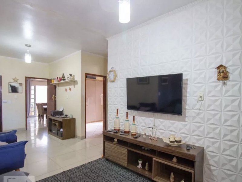 Casa à venda Parque Guarani com 226m² e 3 quartos por R$ 550.000 - 653671893-f2f78e8d-b214-4957-9470-a6b192927d1f.jpeg
