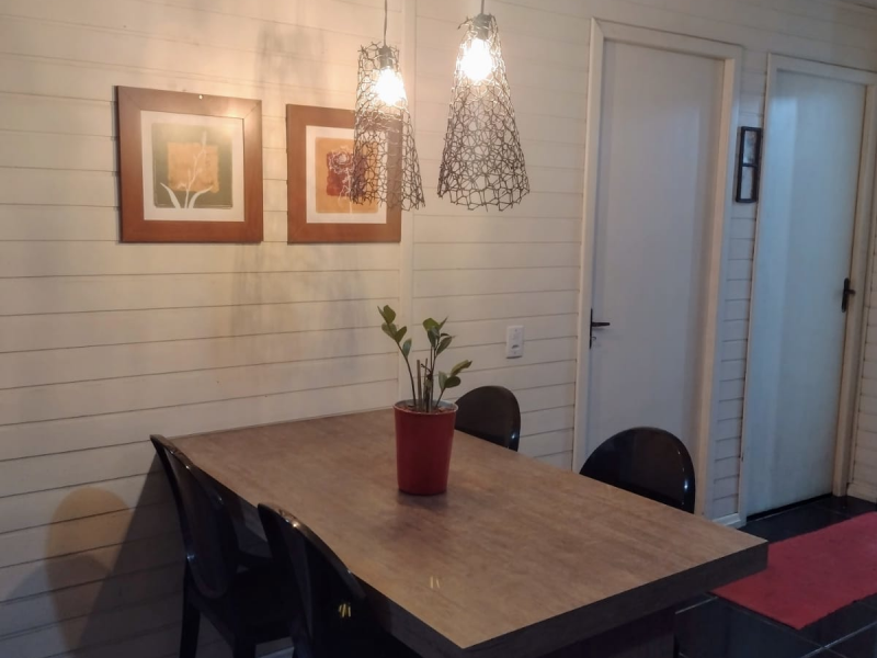 Casa à venda Das Rosas com 85m² e 3 quartos por R$ 250.000 - 1441042785-anyconv.png