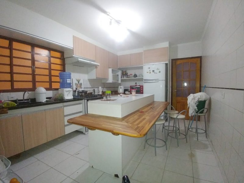 Casa à venda Vila Mangalot com 199m² e 3 quartos por R$ 700.000 - 1124326750-8.jpeg