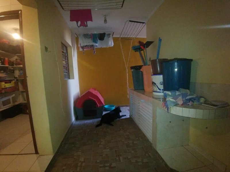 Casa à venda Vila Mangalot com 199m² e 3 quartos por R$ 700.000 - 892627841-whatsapp-image-2020-04-30-at-10.jpeg