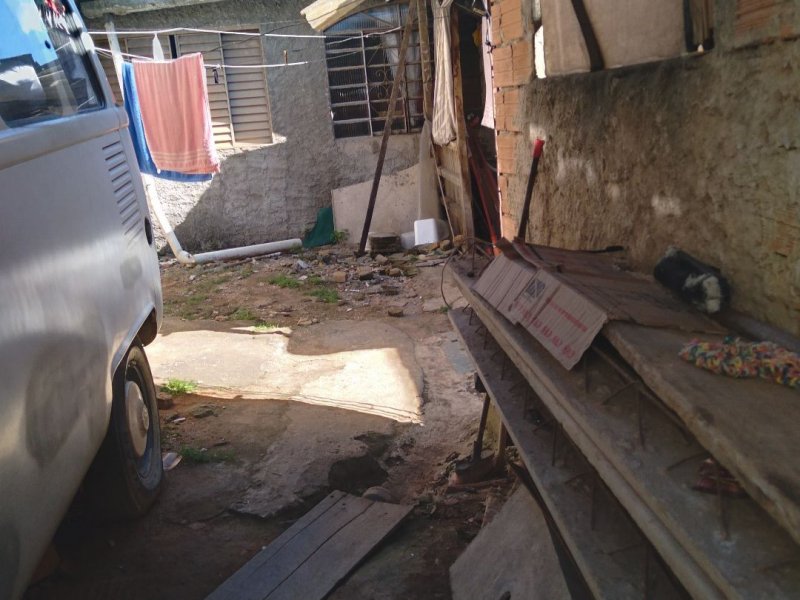 Terreno à venda Vila Penteado com 200m² e 1 quarto por R$ 300.000 - 1180239417-a377a8e7-4f0f-483d-842e-8777cc5d7829.jpg