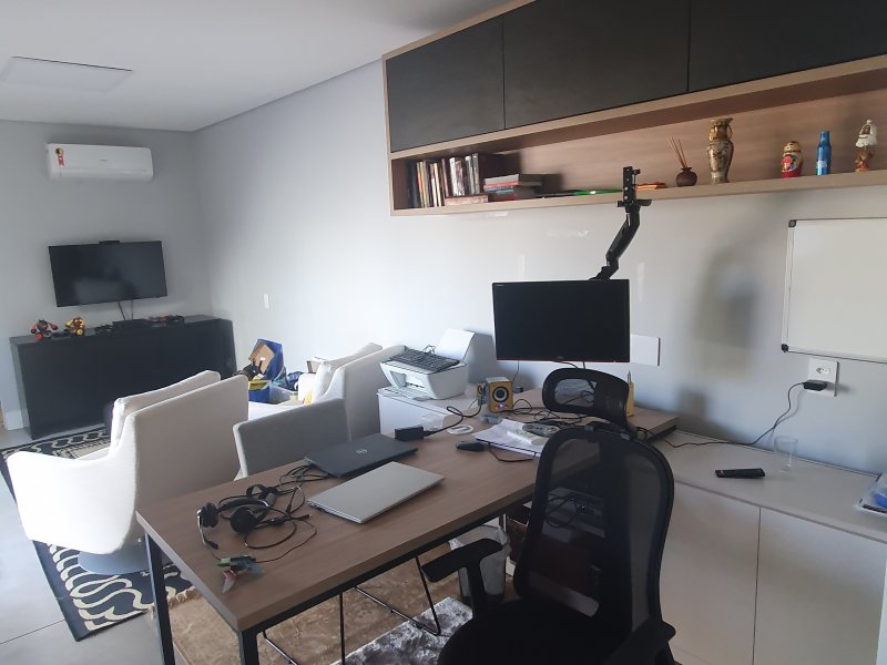 Casa à venda Parque Imperador com 250m² e 3 quartos por R$ 900.000 - 262085968-inbound2092721586971029982.jpg