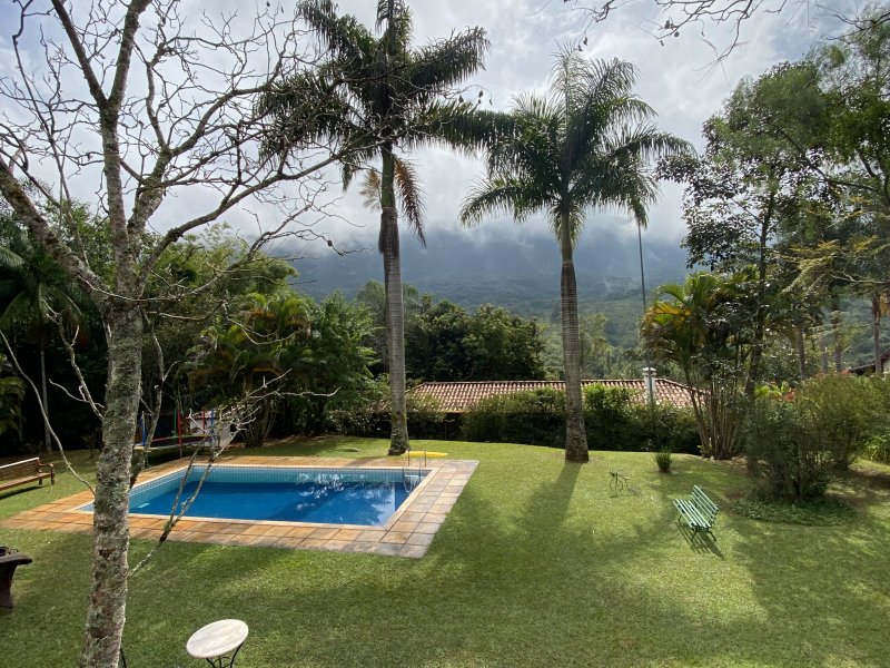 imóvel com 3100m² - Centro - Tiradentes