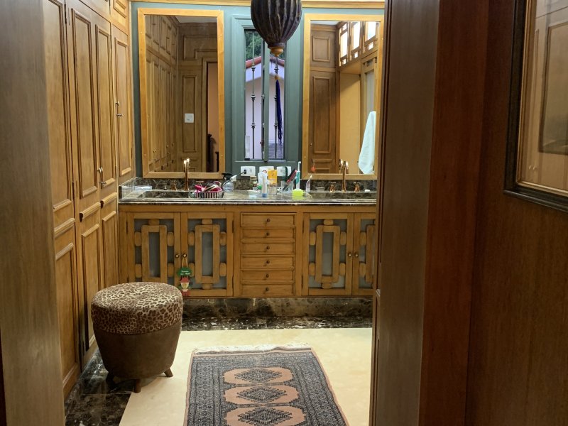 Casa à venda Pacaembu com 450m² e 4 quartos por R$ 5.850.000 - 695609066-af42bad7-96af-4a82-8a34-b811b9951a84.jpeg