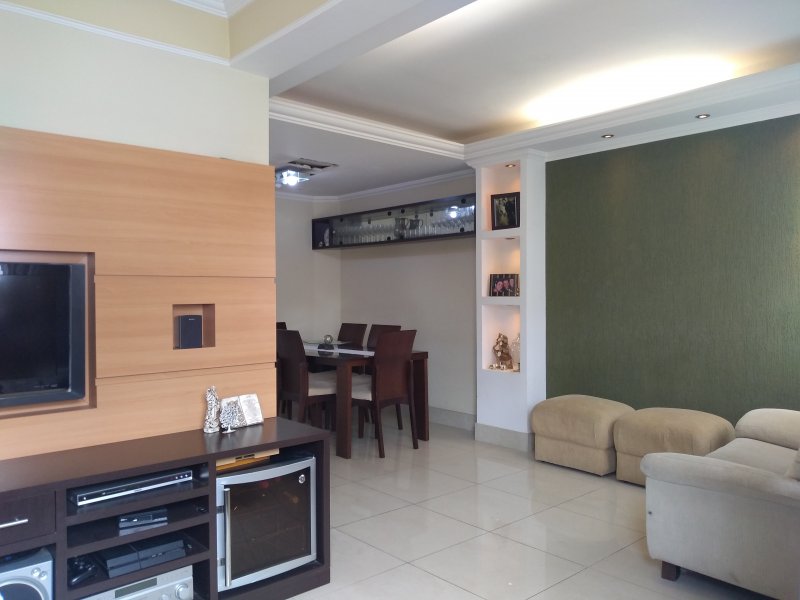 Casa de condomínio à venda Fazenda Santa Cândida com 90m² e 3 quartos por R$ 670.000 - 1274740086-img-20210622-134301544.jpg