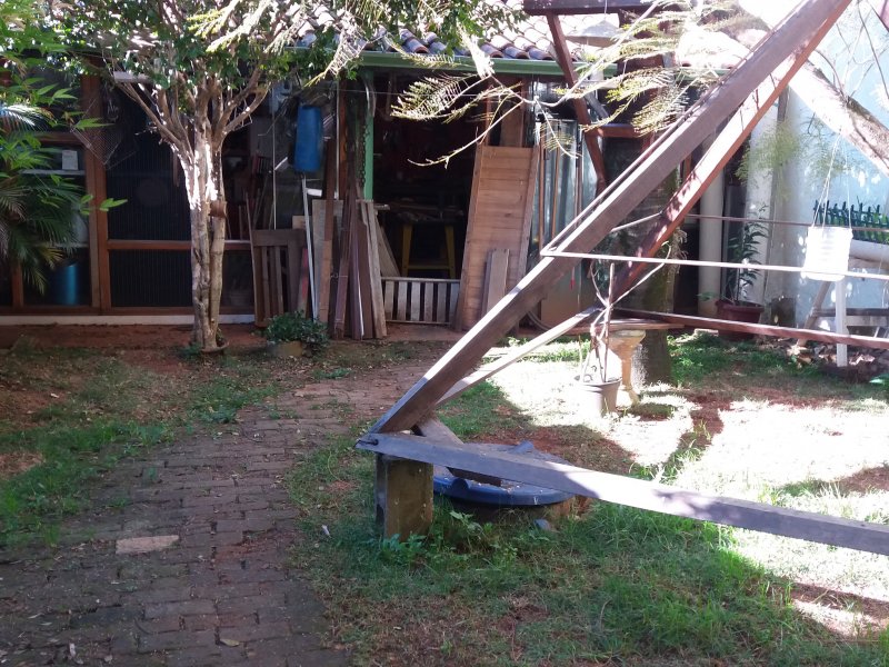 Casa à venda Centro com 316m² e 3 quartos por R$ 1.000.000 - 482465788-quintal.jpg