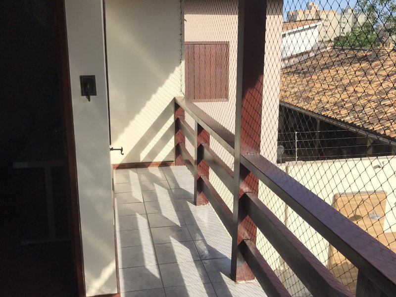 Casa à venda Cancela Preta com 231m² e 3 quartos por R$ 850.000 - 1090782150-e5b6c938-af4f-413f-8eb2-254a81e4794b.jpeg