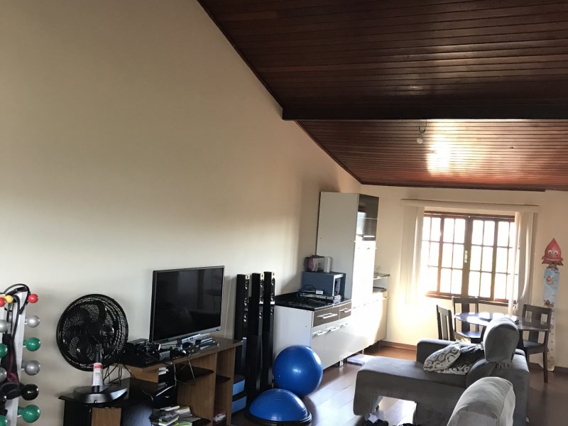 Casa à venda Cancela Preta com 231m² e 3 quartos por R$ 850.000 - 1122661124-734329cb-6b2b-4778-8988-a870ab1eba65.jpeg