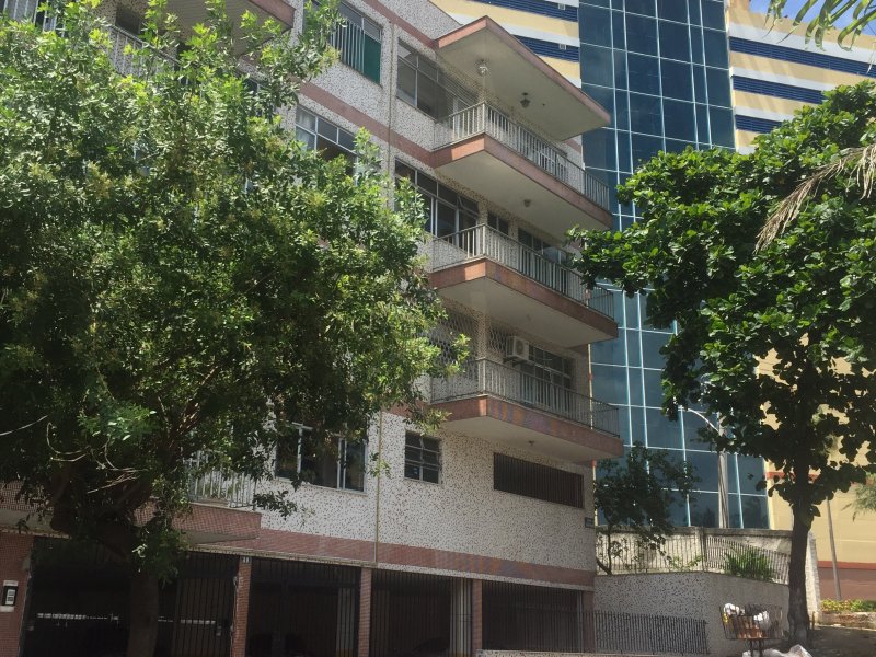 Apartamento à venda Irajá com 65m² e 2 quartos por R$ 269.000 - 414974121-img-1403.JPG