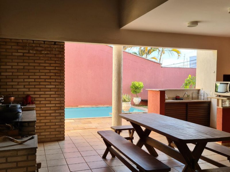 Casa à venda MORADA DA COLINA com 280m² e 3 quartos por R$ 1.680.000 - 1097475672-area-gourmet-2.jpg