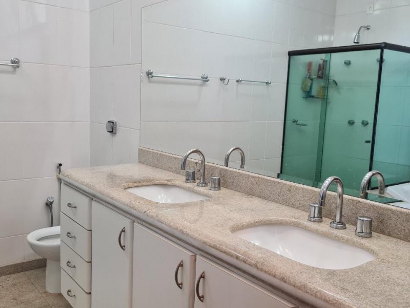 Casa à venda MORADA DA COLINA com 280m² e 3 quartos por R$ 1.680.000 - 1701500782-pia-dupla-suite-casal.jpg