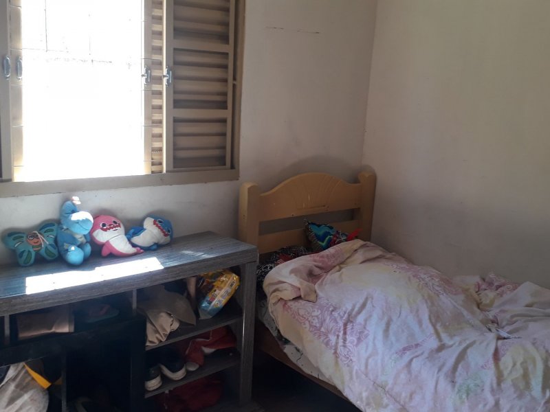 Casa à venda Centro com 252m² e 2 quartos por R$ 120.000 - 1507232378-8c4d7651-7049-47c3-8016-37ea3f2c8467.jpg